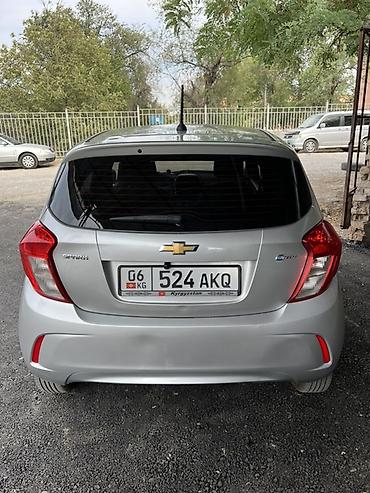 spark 7: Chevrolet Spark: 2017 г., 1 л, Вариатор, Бензин, Хэтчбэк — 8