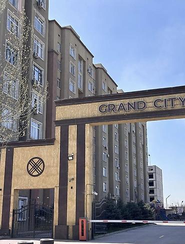 flat osh: 2 комнаты, 81 м², АЮ Гранд Элитка, 4 этаж, Евроремонт — 1