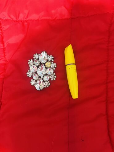 Bijuteriya dəstləri: Bijüteriya dəsti – hamısı birlikdə Məhsul təsviri: - Müxtəlif formalı — 4