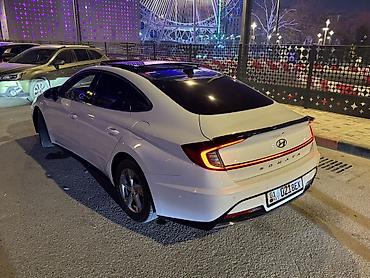 x 7: Hyundai Sonata: 2019 г., 2 л, Газ, Седан — 3