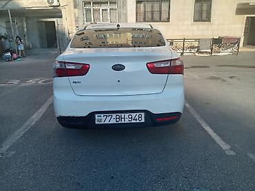 Kia: Kia Rio: 1.4 l | 2012 il Sedan — 4