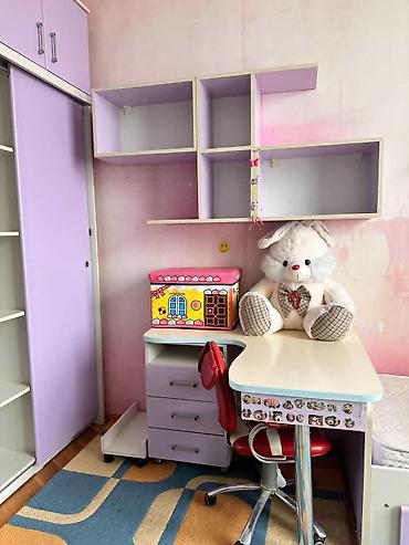 ucuz stol: Uşaq/yeniyetmə otağı üçün mebel dəsti və pərdə komplekti Mebel: - Tək — 1