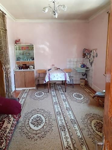 ofsiant bəy: 3 otaqlı, 130 kv. m, Orta təmir — 9
