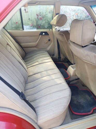 Mercedes-Benz: Mercedes-Benz E-Class: 1988 г., 2.3 л, Механика, Бензин, Седан — 8