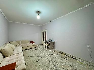 стадионная: 2 комнаты, 60 м², 12 мкр 106 серия, 1 этаж, Косметический ремонт — 3