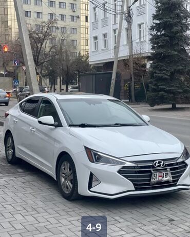 hendaj elantra: Hyundai Elantra: 2018 г., 2 л, Типтроник, Бензин, Седан