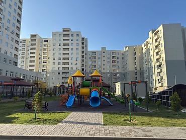 xudatda ev satilir: Sumqayıt şəhər, Bulvar küçəsi, Mida yaşayış kompleksində, qanuni 2 — 2