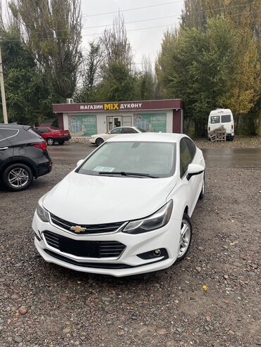 дробилка сен: Chevrolet Cruze: 2018 г., 1.4 л, Автомат, Бензин, Седан