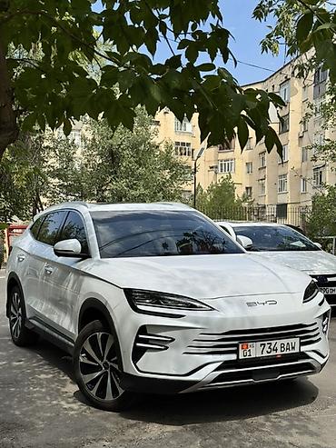 song plus 2025: BYD Song Plus: 2023 г., Гибрид, Кроссовер — 6