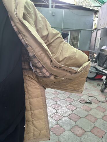 Куртки: Продается зимняя мужская утепленная и стильная куртка от бренда — 5