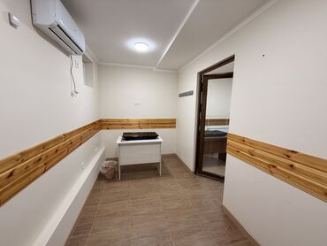 аренда кафе в бишкеки: Ижарага берем Офистик, 70 кв. м, Өзүнчө кире бериши менен, Өзүнчө санитардык түйүнү менен, Коопсуздук системасы менен