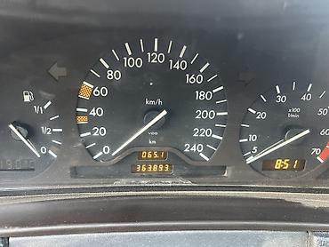 bud e9: Mercedes-Benz E-Class: 1996 г., 2.3 л, Механика, Бензин, Седан — 6
