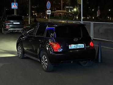 таëта ист: Toyota Ist: 2002 г., 1.5 л, Автомат, Газ, Хэтчбэк — 3