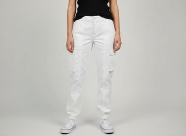 krótkie spodenki damskie bojówki: H&M, Material trousers for women, size S