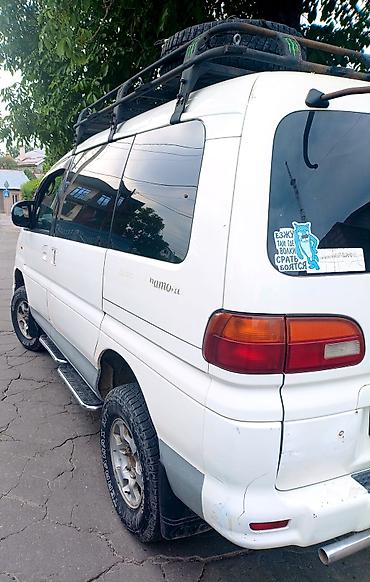 катамаран водный: Mitsubishi Delica: 2003 г., 3 л, Автомат, Бензин, Внедорожник — 4