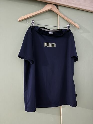 больших размеров: Футболка PUMA 
Была привезена и куплена в Корее🇰🇷

Размер: 140