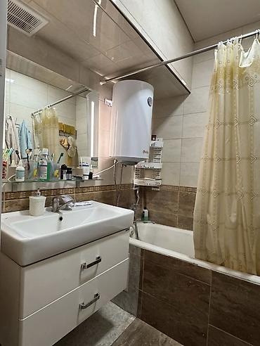 red centr: 3 комнаты, 70 м², Золотой квадрат Индивидуалка, 5 этаж, Евроремонт — 7