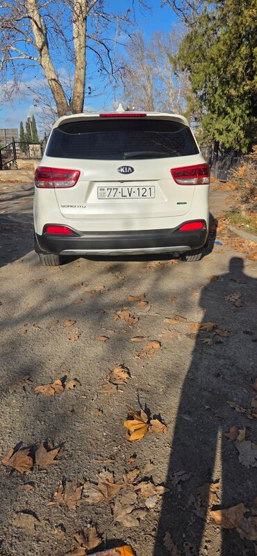 Kia: Kia Sorento: 2 l | 2014 il Ofrouder/SUV — 4