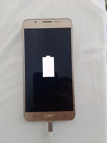 Mobil telefonlar: Samsung Galaxy J7, 16 GB, rəng - Qızılı, İki sim kartlı — 3
