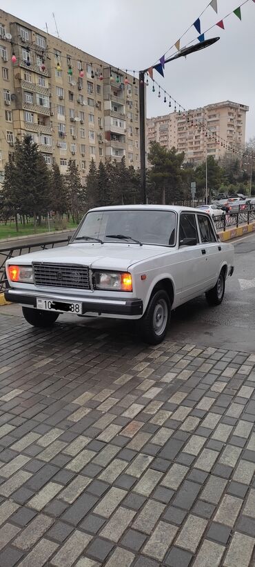 07 masinlar: VAZ (LADA) 2107: 1.6 l | 2006 il 80200 km Sedan