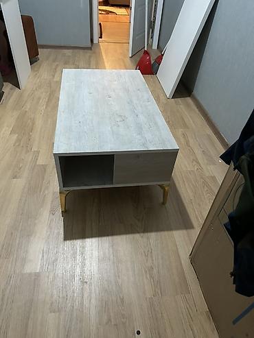 el misari: Düz masa, Açılmayan, Təkərsiz, Teksturalı laminat — 2