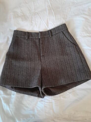 şort: Women's Short L (EU 40), цвет - Серый