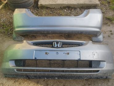 Бамперы: Передний Бампер Honda 2003 г., Б/у, цвет - Серебристый, Оригинал