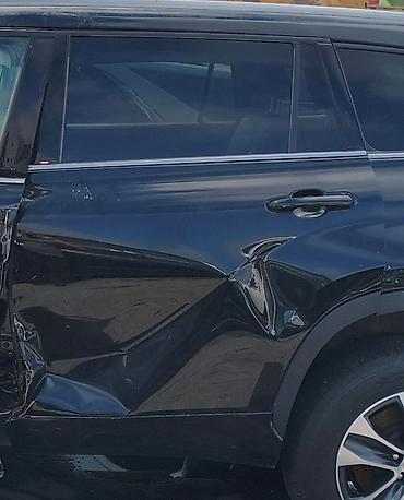 highlander: Sol arxa, Toyota 2.5, 2021 il, ABŞ, Ünvandan götürmə — 1