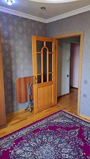 panel evler: Bakı, Yeni Günəşli Massiv Q, 5 otaqlı, Köhnə tikili, 110 kv. m — 4