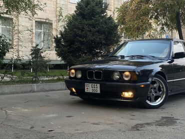 срочно продам авто в связи с переездом: BMW 5 series: 1988 г., 2.5 л, Механика, Бензин, Седан