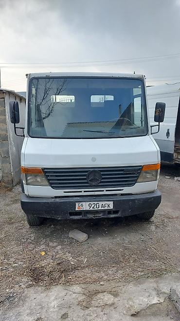 Грузовой бортовой автомобиль Mercedes-Benz (серия T2/Transporter)