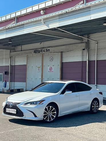 Lexus: Lexus ES: 2020 г., 2.5 л, Автомат, Гибрид — 1