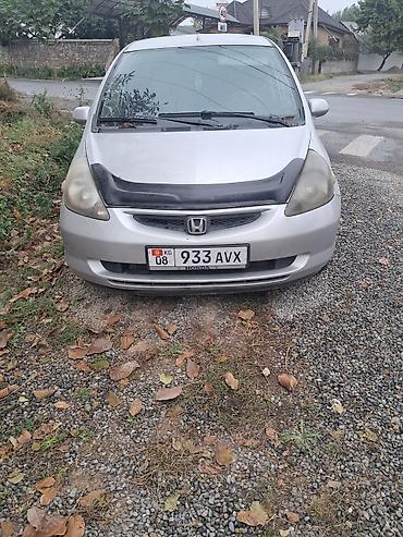 Honda Fit: 2003 г., 1.3 л, Автомат, Бензин, Хэтчбэк