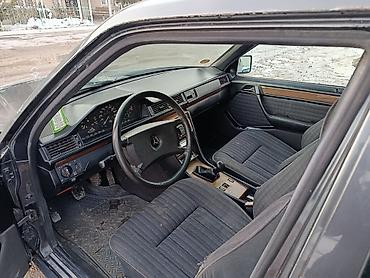 Mercedes-Benz: Mercedes-Benz W124: 1989 г., 2 л, Ручные, Бензин, Седан — 9