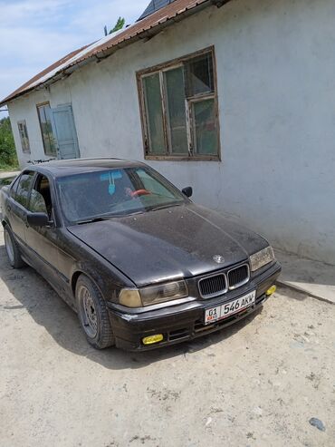 машина бемвы: BMW 3 series: 1991 г., 1.8 л, Механика, Бензин, Седан
