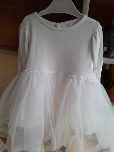 платье с капюшоном: Детское платье, цвет - Белый, Б/у