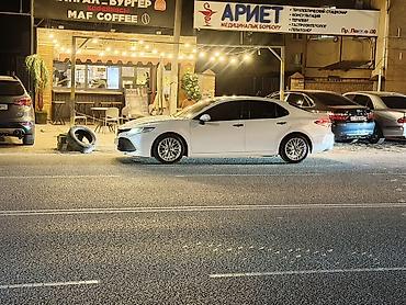 camr: Toyota Camry: 2018 г., Автомат, Бензин, Седан — 2