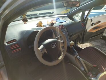 Toyota: Toyota Auris: 1.4 l | 2008 il Hetçbek — 9