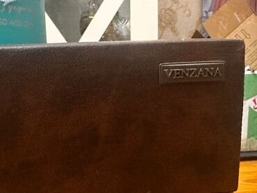 Divan və kreslo dəstləri: 1 Divan ve 2 eded kreslo ve 1 eded Jurnalni masa Venzana — 3