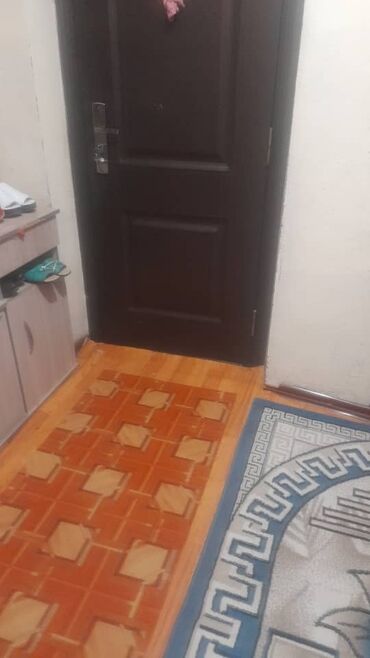жилой комплекс фрунзе: 3 комнаты, 83 м², 106 серия, Цокольный этаж этаж, Старый ремонт