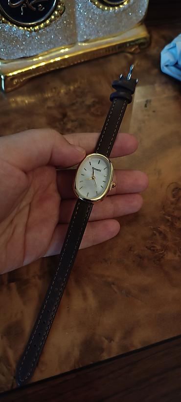 Наручные часы: Zərif qadın saatları dəsti - Mexanizm: Quartz - Korpus: qızılı tonlu — 2