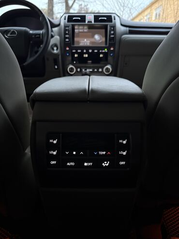 Lexus: Lexus GX: 2016 г., Автомат, Бензин, Внедорожник — 9