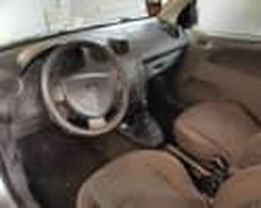 Glave motora: Enterijer ( plastike) za ford c-max, fiesta, focus . Od 2002. Do — 57