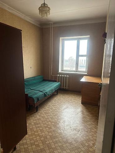 Кыймылсыз мүлк: 3 бөлмө, 66 м², 4 кабат, Эски ремонт — 2