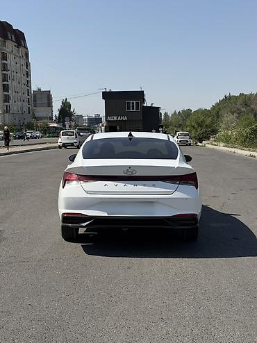 elantra 2021: Hyundai Elantra: 2021 г., 1.6 л, Автомат, Бензин, Седан — 5