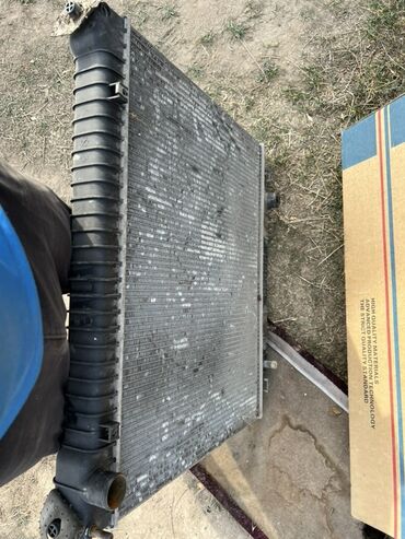 радиатор на ист: Радиатор охлаждения двигателя для автомобиля. - Тип: секционный