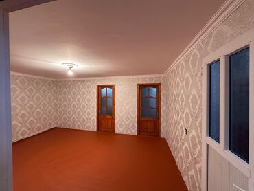 Həyət evləri və villaların satışı: Salam Ev Binədə piryezdən keçəndən sonra sol mələdə yolunda yerləşir — 4