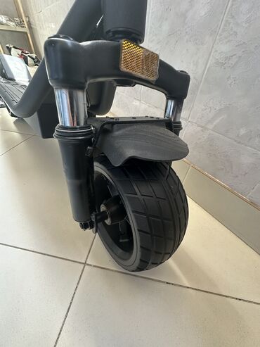 Elektrikli samokatlar: Yeni Elektrik samokat > 12", 351 - 500 Vt, 26 - 35 km/s — 11