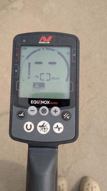 снаряжение для подводной охоты: Металлоискатель Minelab EQUINOX 600 - Многочастотная технология