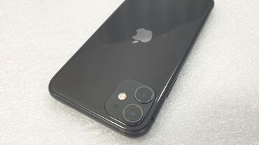Apple iPhone: IPhone 11, Колдонулган, 64 ГБ, Кара, 75 %